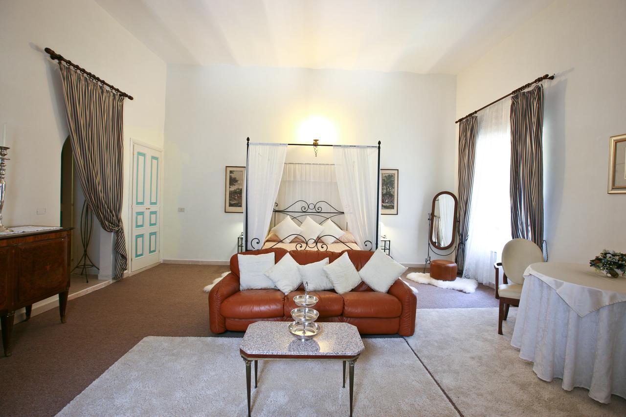 Villa Grant Relais Помеция Экстерьер фото